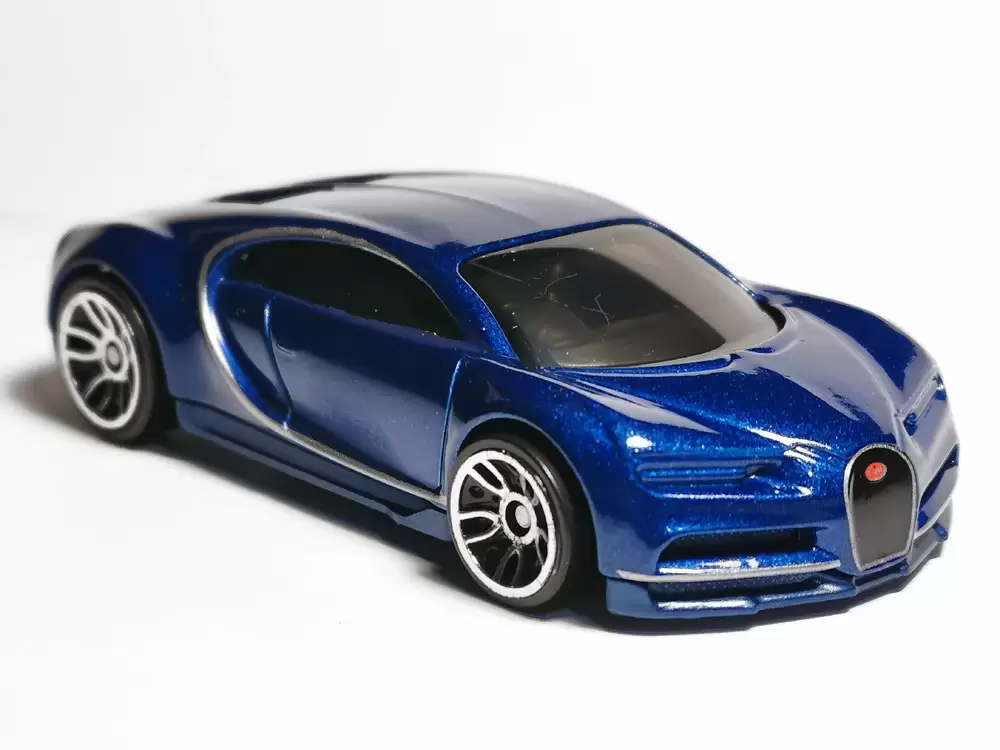 16 Bugatti Chiron