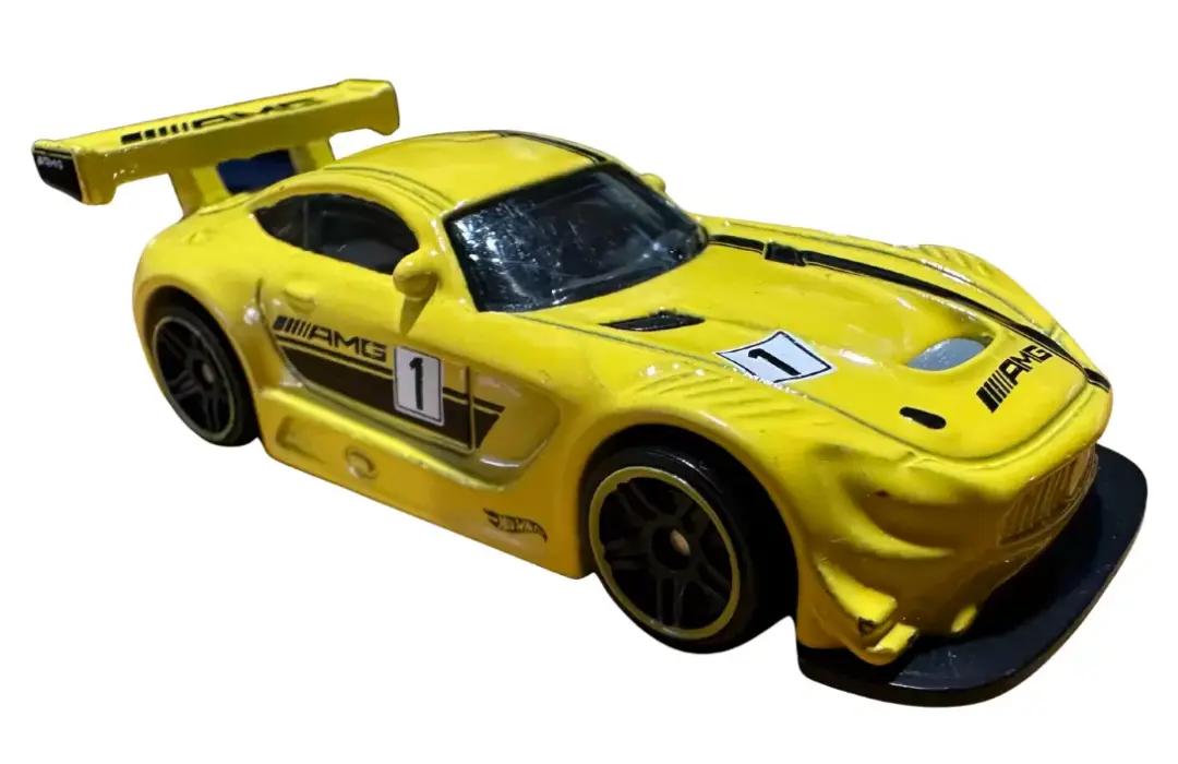 16 Mercedes-AMG GT3