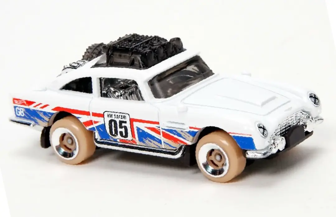 Aston Martin DB5 Safari Edition
