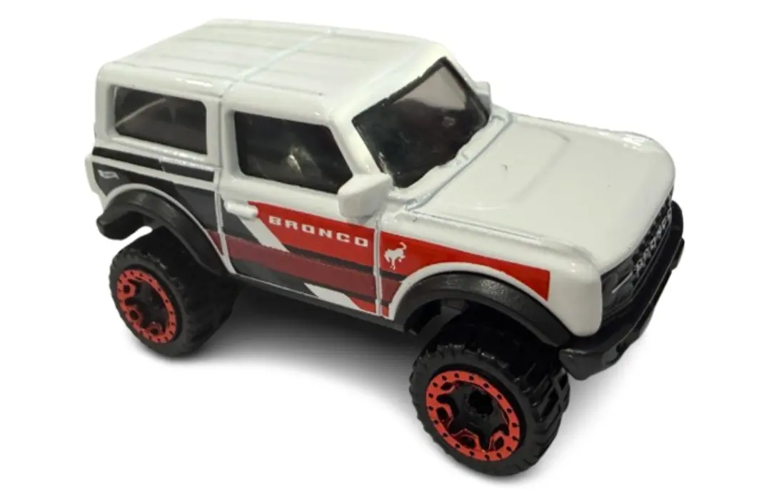 21 Ford Bronco