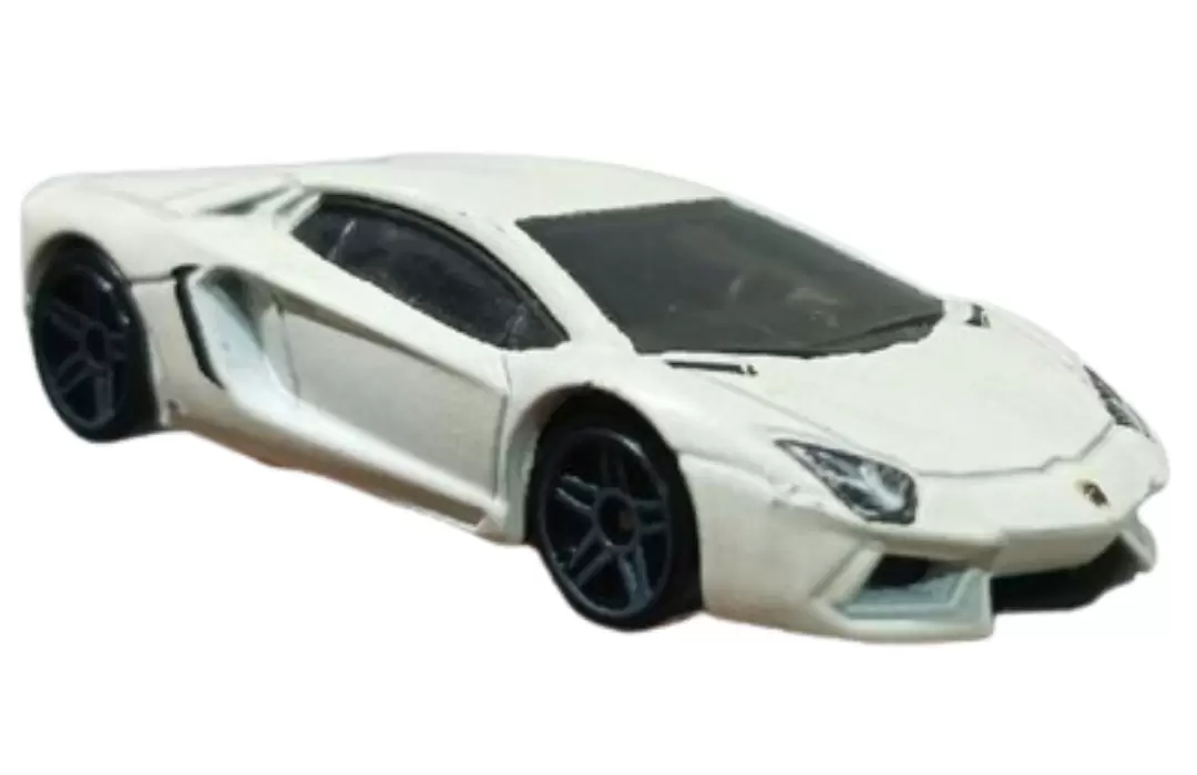 Lamborghini Aventador LP 700-4